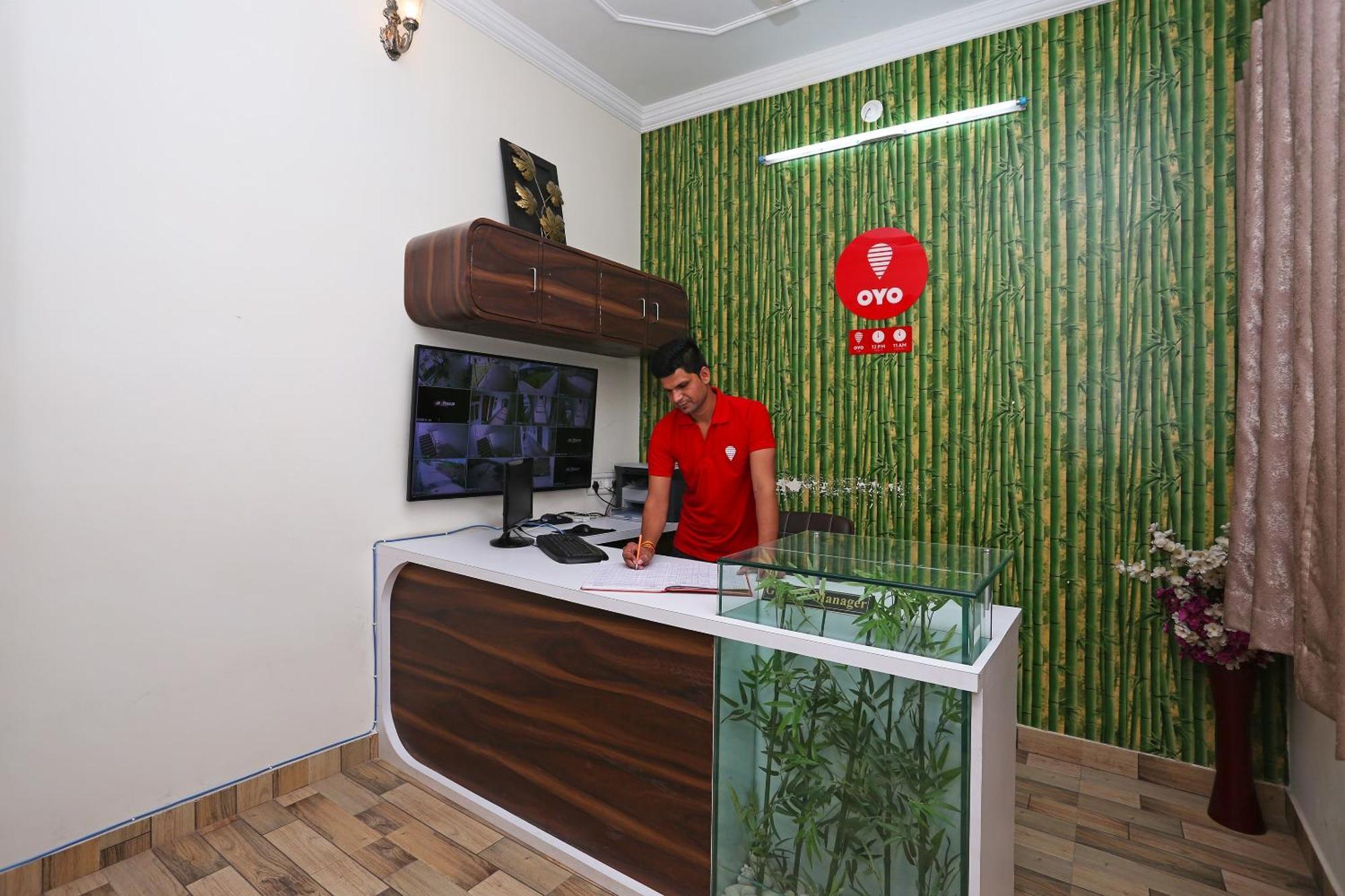 Hotel O Radhika Resort Kota  Buitenkant foto